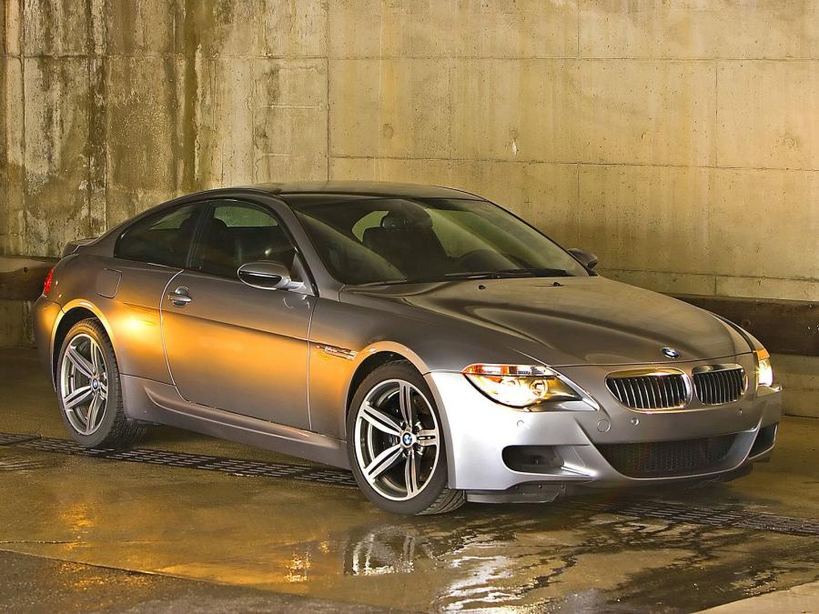  BMW M6 Coupe 2006 года  (US) (фото 1 из 6)